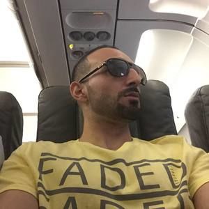 Meet your Posher, Akhtar